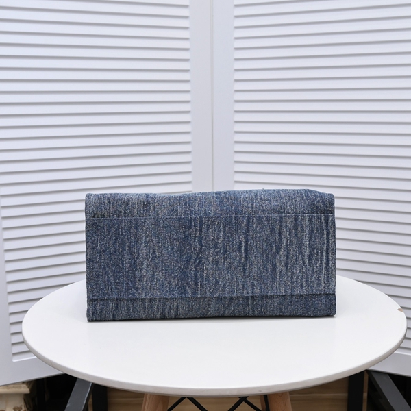 シャネルバッグ内部構造